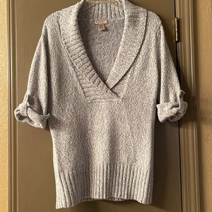 V neck sweater
